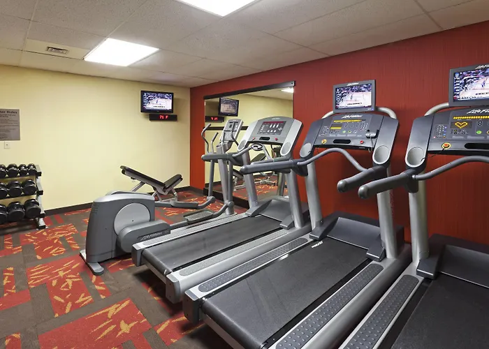 Courtyard By Marriott Austin The Domain Area