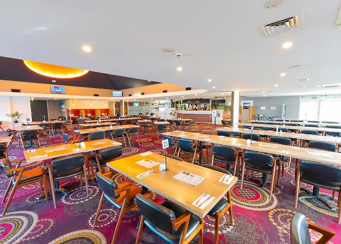 Foreshore Hotel