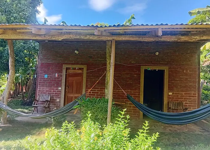 Rosa'S Lake Cabins