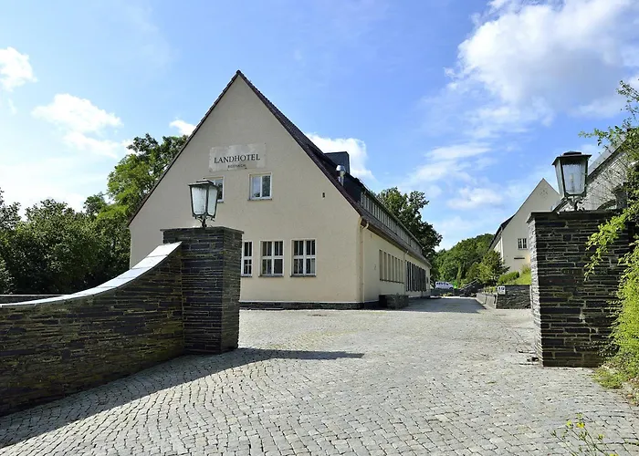 Land- Und Golfhotel Alte Fliegerschule