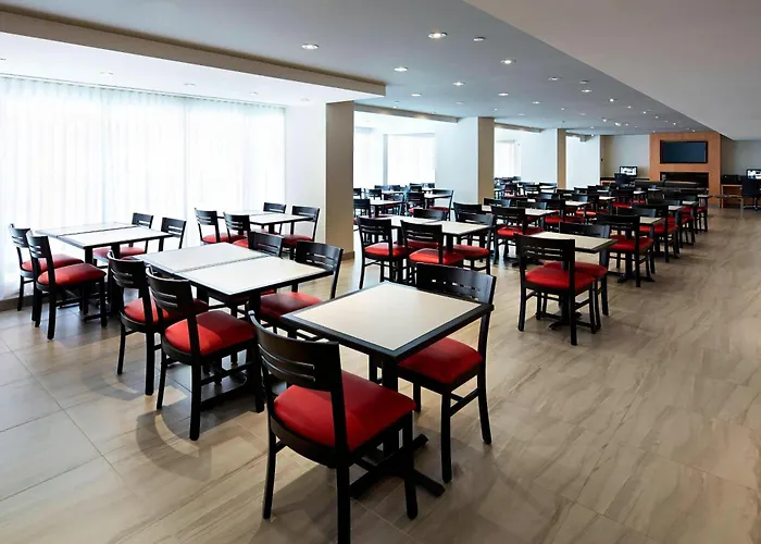 Residence Inn By Marriott Montreal Downtown