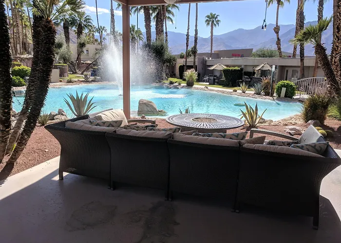 Desert Isle Of Palm Springs