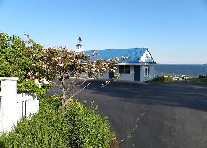 Colonial Gables Oceanfront Village