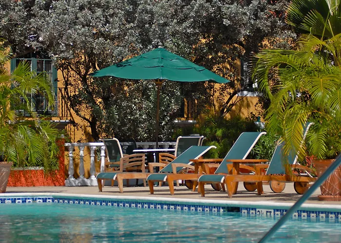 Harbour Village Beach Club