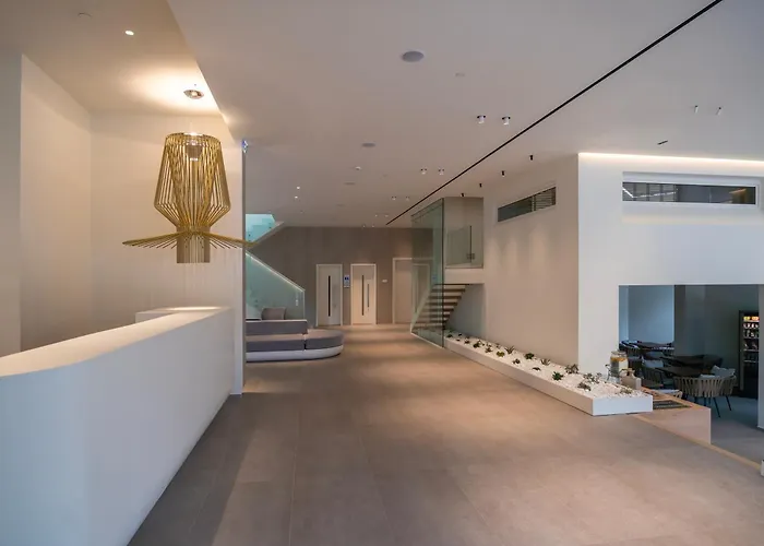 Emmantina Hotel