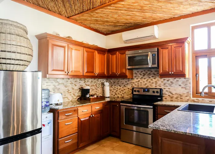 The Lodge At Jaguar Reef