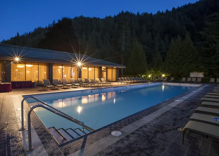 Harrison Hot Springs Resort & Spa