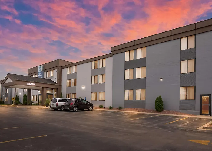 Best Western Waukesha Grand