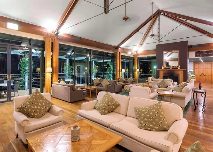 Avani Cypress Lakes Resort