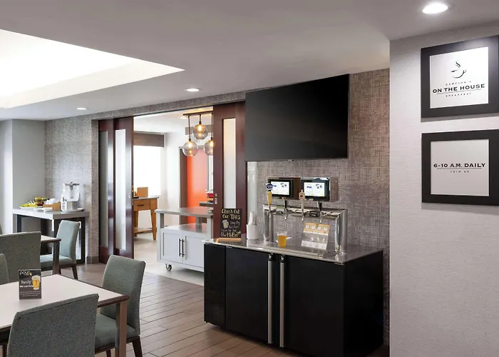 Hampton Inn Seekonk
