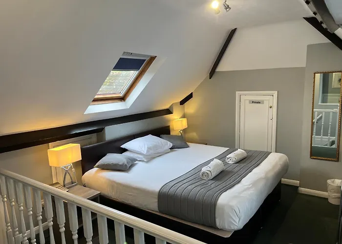 The Corner House Hotel