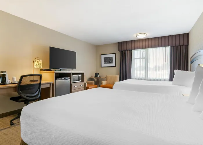 Best Western Plus Country Meadows Inn