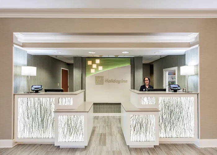 Holiday Inn & Suites Lake City By Ihg