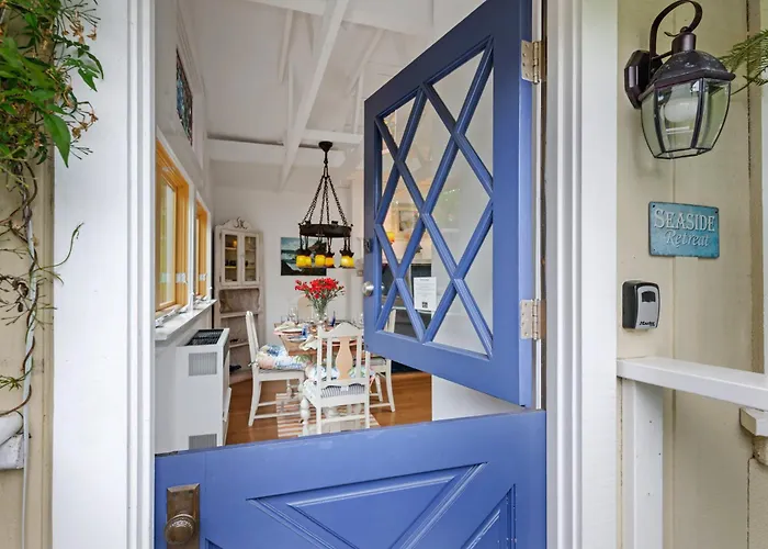 Seaside Cottage By Paradise Retreats