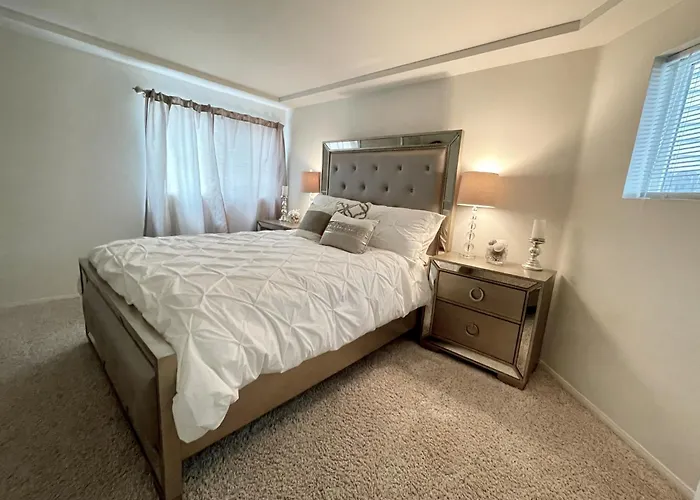 Luxury, Beach House, And Quiet Neighborhood