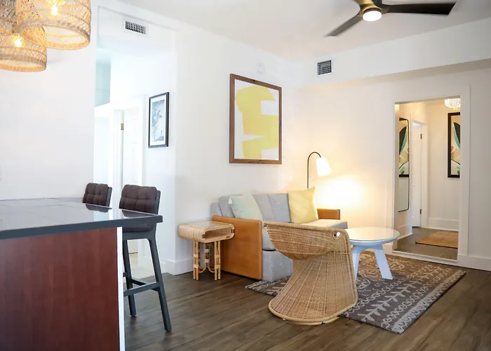 Fitch Lodge - Key West Historic Inns
