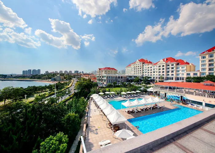 Qingdao Sea View Garden Hotel