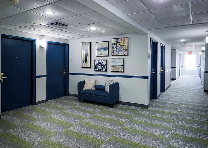 Sleep Inn & Suites East Chase