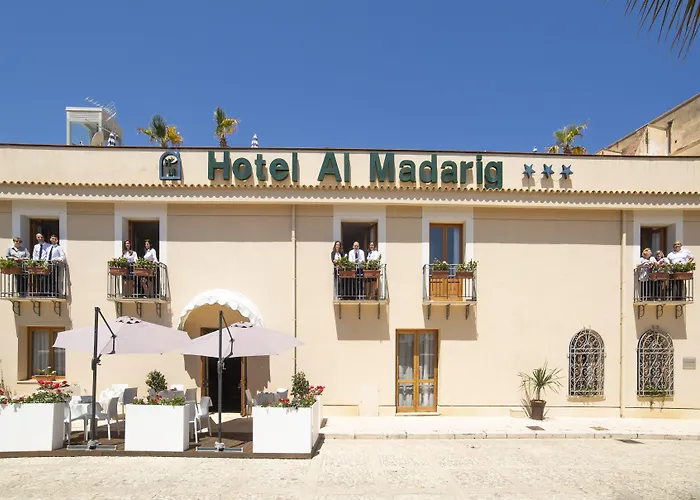 Hotel Al Madarig