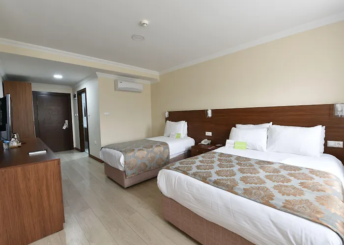 Asal Hotel
