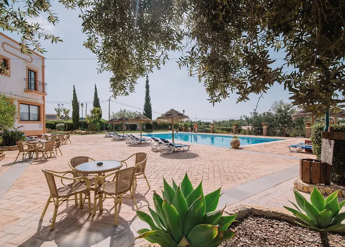 Quinta Dos Poetas Nature Hotel & Apartments