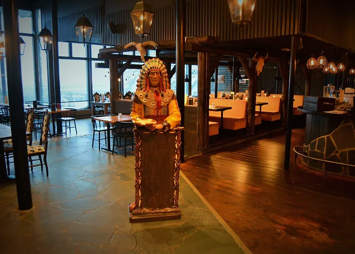 Ski-Inn Hotel Pyhaetunturi