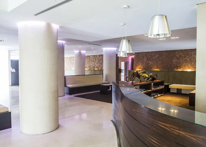 Hotel Acquaviva Del Garda