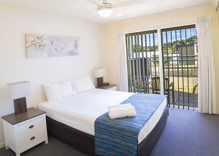 Golden Riviera Absolute Beachfront Resort