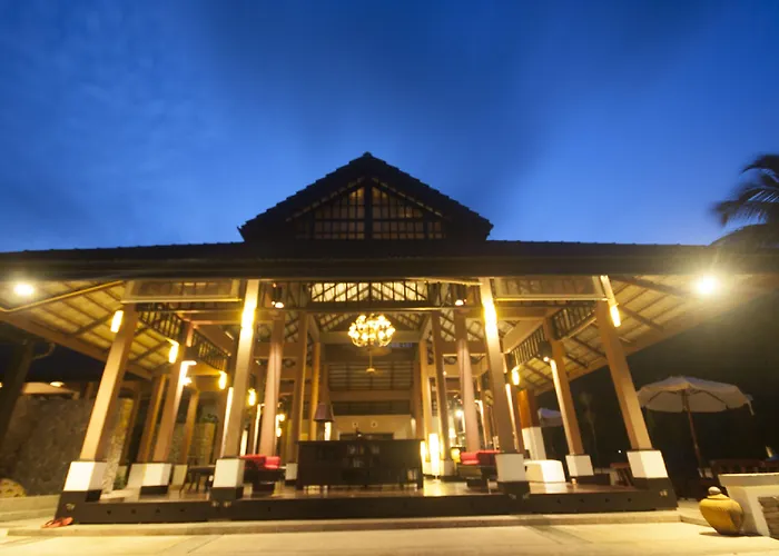 Palm Galleria Resort