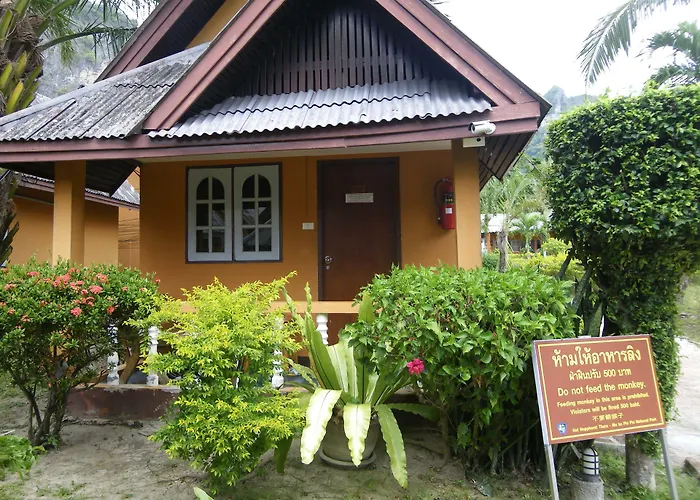 Diamond Cave Resort