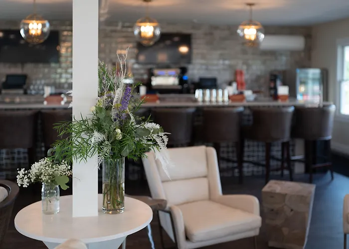 Pelham House Resort