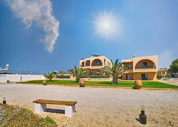 Nanakis Beach Apartments
