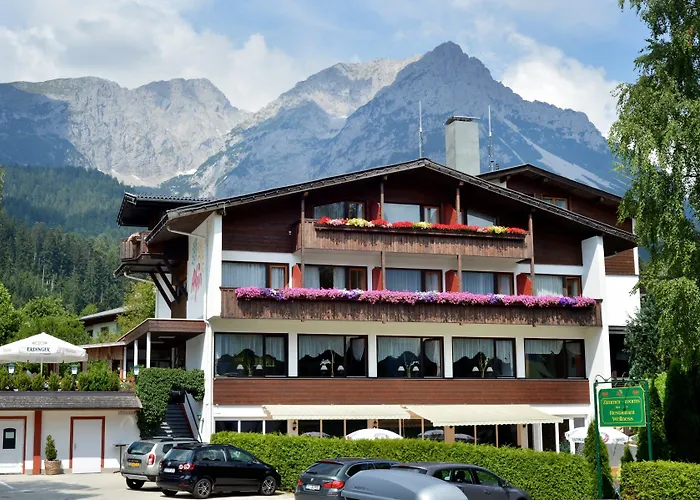 Das Alpin - Hotel Garni Guesthouse