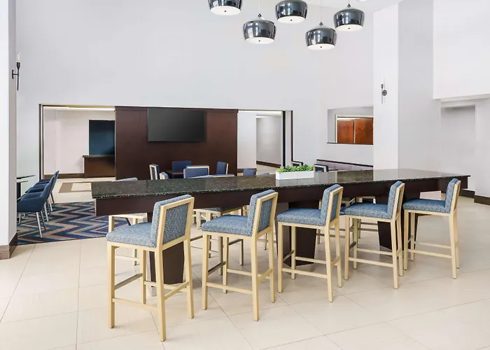 Hampton Inn & Suites Thousand Oaks