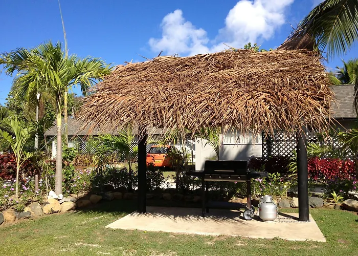 Lagoon Breeze Villas
