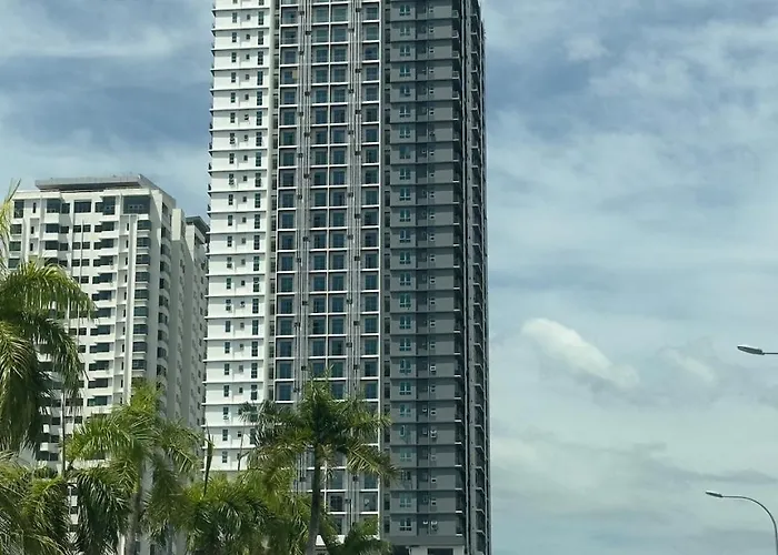 Deluxe 2Br Seaview And Mountain View With Balcony