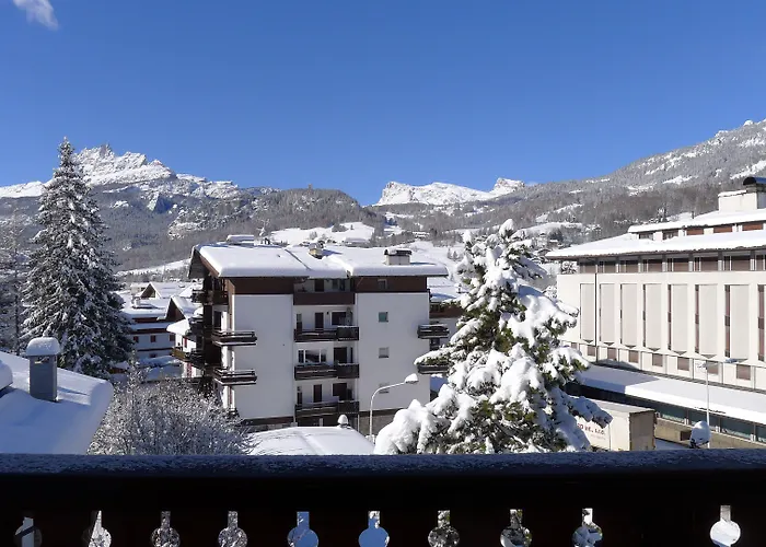 Hotel Bellaria - Cortina D'Ampezzo - Free Parking