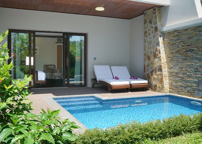 Vinpearl Luxury Nha Trang
