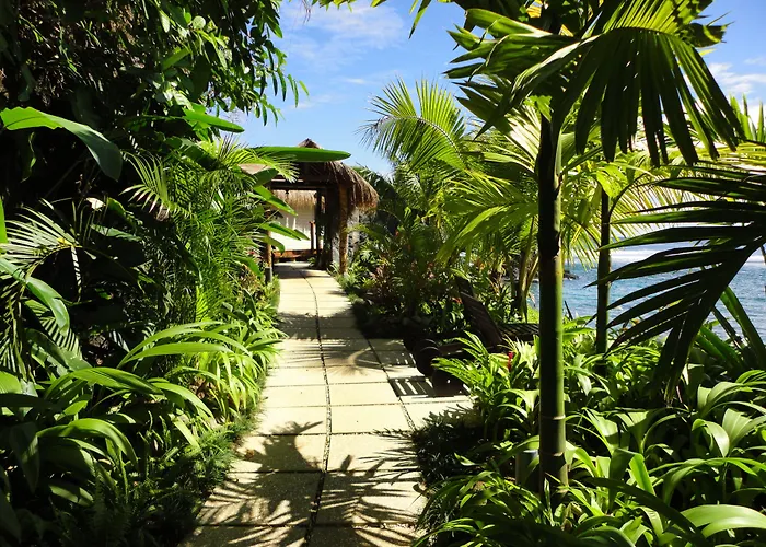Seabreeze Resort Samoa - Exclusively For Adults