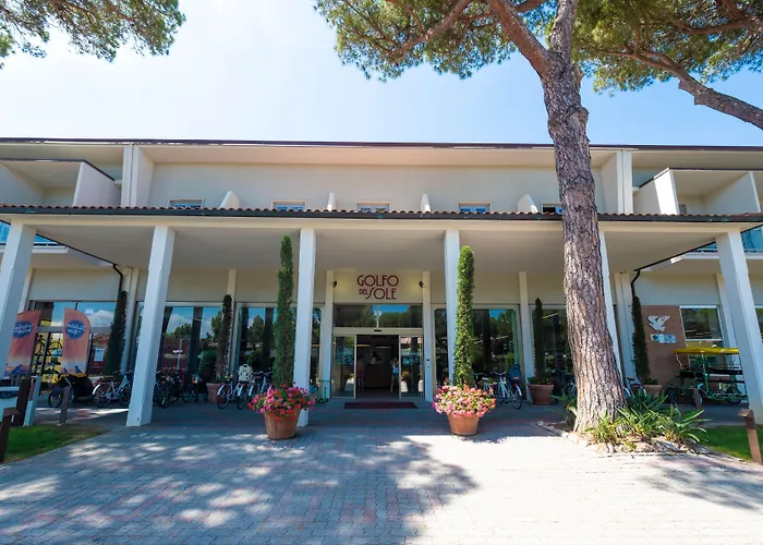 Golfo Del Sole Hotel & Holiday Resort