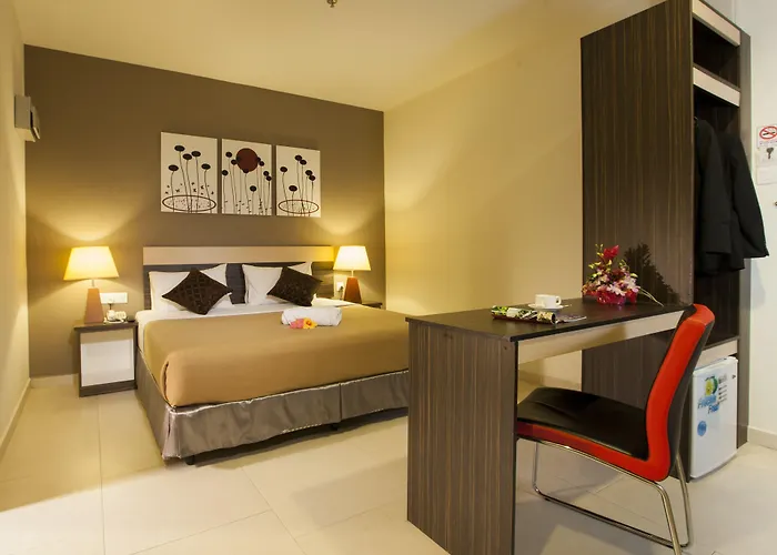 Leo Express Hotel