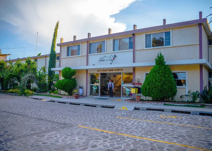 Hotel Y Centro De Convenciones Jardines Del Lago