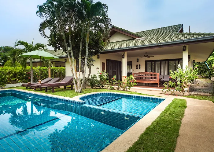 Idyllic Samui Beach Villa Resort
