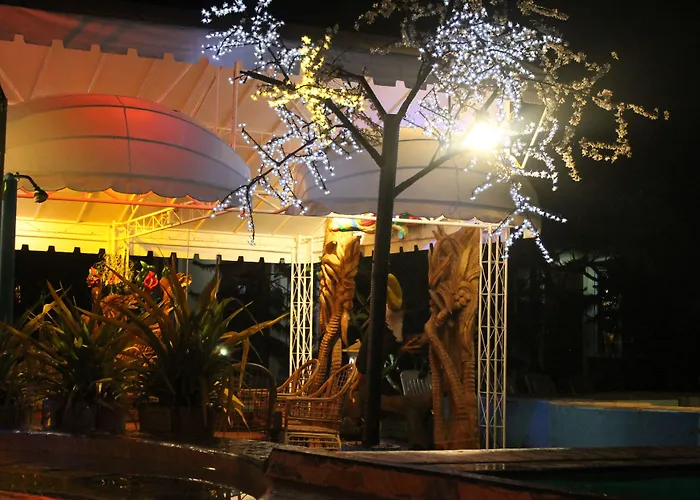 Deep Forest Garden Hotel