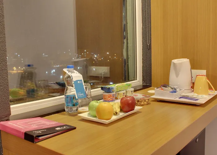 Vivanta Ahmedabad Sg Highway
