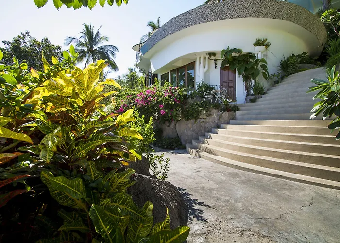 Monkey Flower Villas