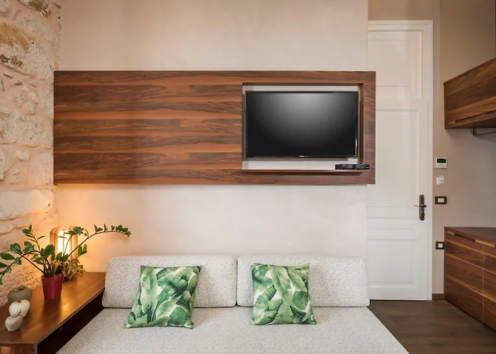 Ambassadors Residence Boutique Hotel