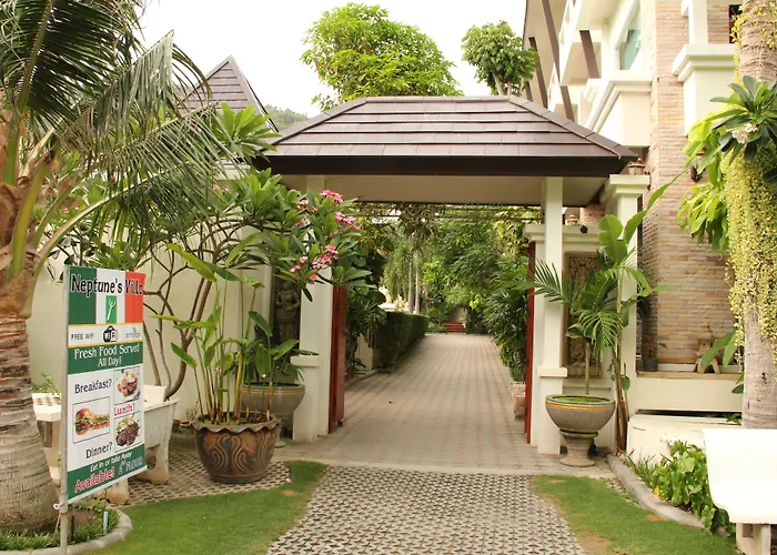 Neptune'S Villa