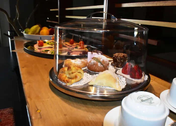 Square Small Luxury Hotel - Nuevo Consulado