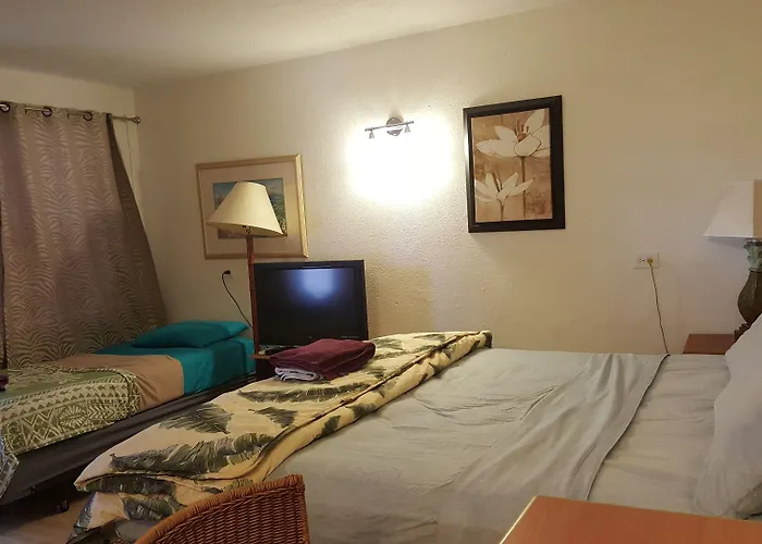 The Beach Waikiki Boutique Hostel